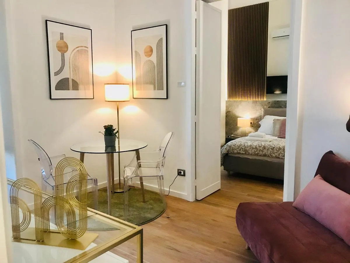 Dibi'S Charming House Centro Di Catania! Apartment Italy